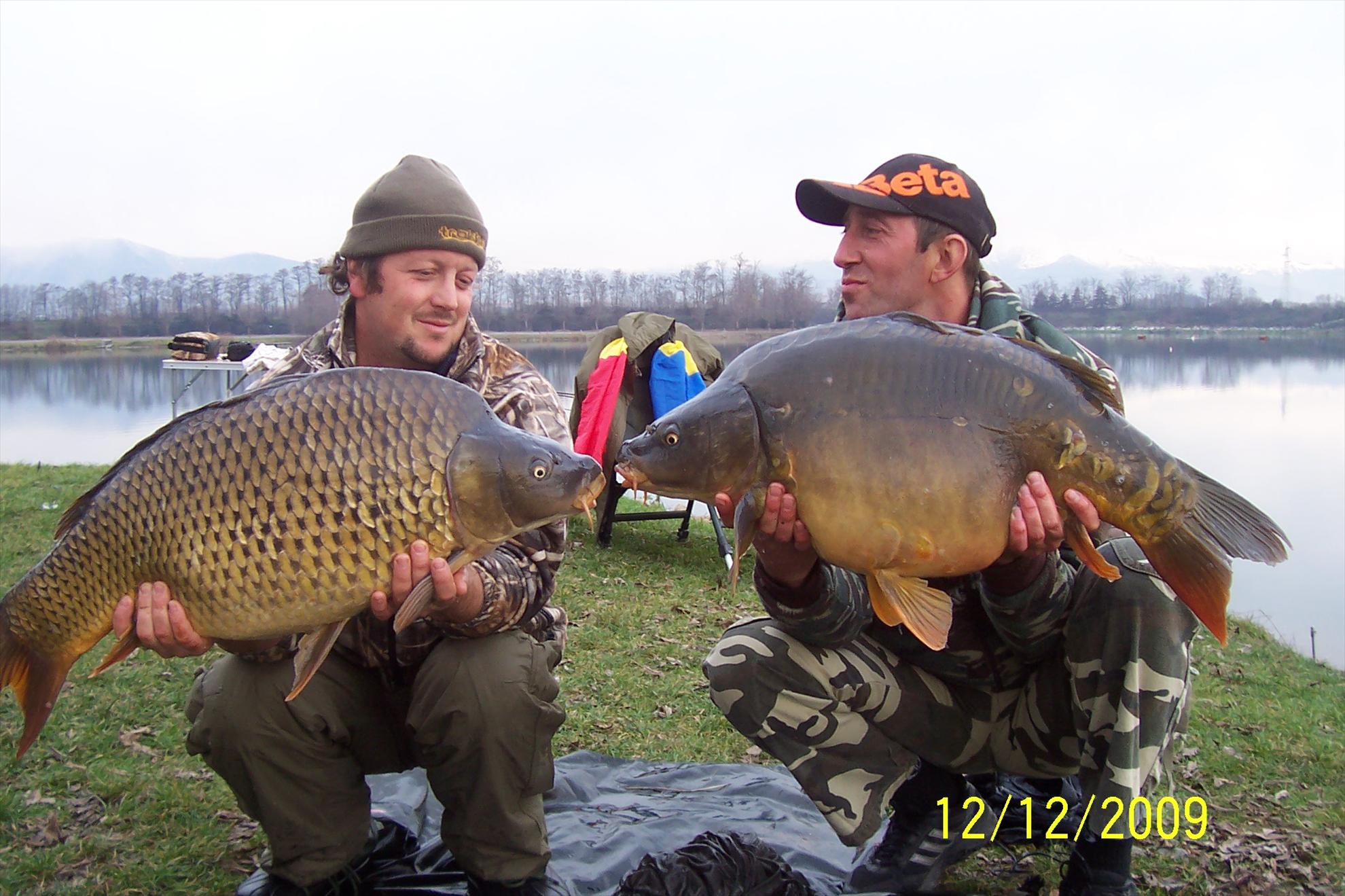 florian tanasa  Partide de pescuit cu prietenii. - 1001134.JPG
